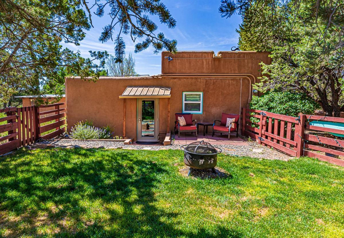 Pet Friendly Pinon Heaven Bed & Breakfast Canada de los Alamos Exterior foto